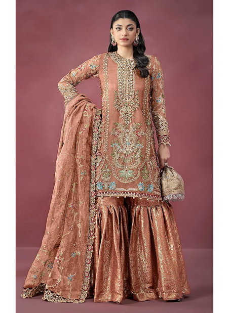 R 1689 By Shree Viscose Pakistani Salwar Suit Wholesale Shop In Surat